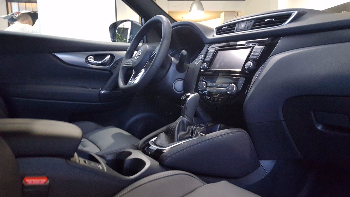 automaster_srl's tweet photo. Vuoi vedere di più?... Il nuovo #NissanQASHQAI è pronto a mostrarsi al nostro "Porte Aperte" Sabato 23 e Domenica 24. 
#ExpectMore https://t.co/lD76ya4ctt