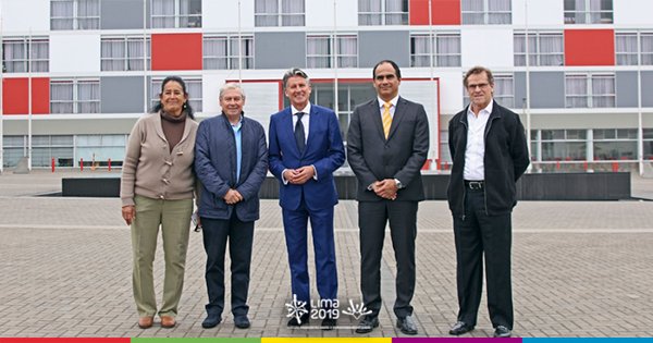 Lima2027Juegos's tweet photo. El presidente de la Federación Internacional de Atletismo, Sebastian Coe, recorrió la VIDENA, sede de #Lima2019 ➡️ https://t.co/bUGrmlHLLV https://t.co/OWYGp1iFLz