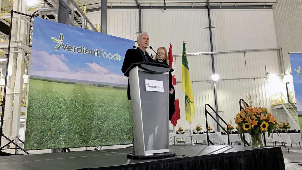Hollywood director James Cameron invests in Saskatchewan pea-processing plant saskatoon.ctvnews.ca/hollywood-dire… #sask #sk
