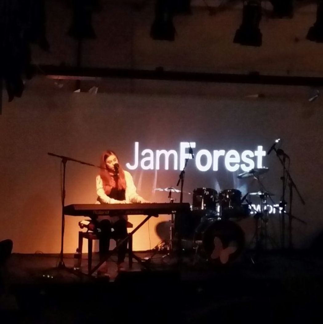 JamForestTweets's tweet photo. What a fantastic night at our #AppLaunch thanks again to all the amazing acts that played. Download the app here: https://t.co/Vt84pYvk8k https://t.co/ReUTsnkWE3