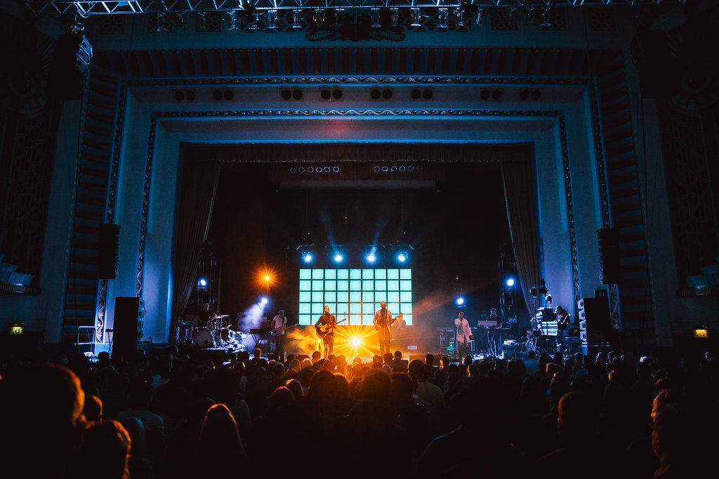 We can't wait to be on the road again for more nights like these!! #bigchurchlive #hillsong #timhughes #worshipcentral