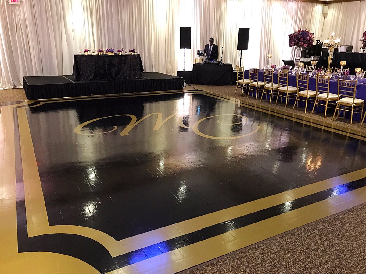 BougainvilleasR's tweet photo. Meagan & Chris highlights π
#ThisIsIt #FloatingCake #BrideToBe #StrongerTogether @keishaskreation @SUPREMEKAKES @EBIncEvent @JFStudioz https://t.co/wta9JO2giS