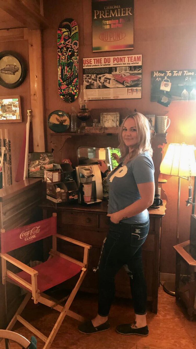 CougarEdmonton's tweet photo. At Cougar Paint &amp; Collision, the coffee is always on. ☕️

#yeg #cougarpaintandcollision #familyowned #custompaint https://t.co/r2rZgJpL1F