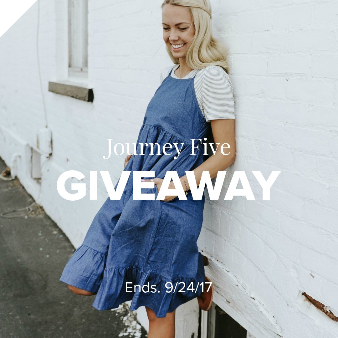 janedeals's tweet photo. We’re giving you 1 more reason to love autumn. @JourneyFive_J5 is giving away a few fall outfits this week! Enter at https://t.co/lDjGuy0xlC https://t.co/RBEGdZ1uX3