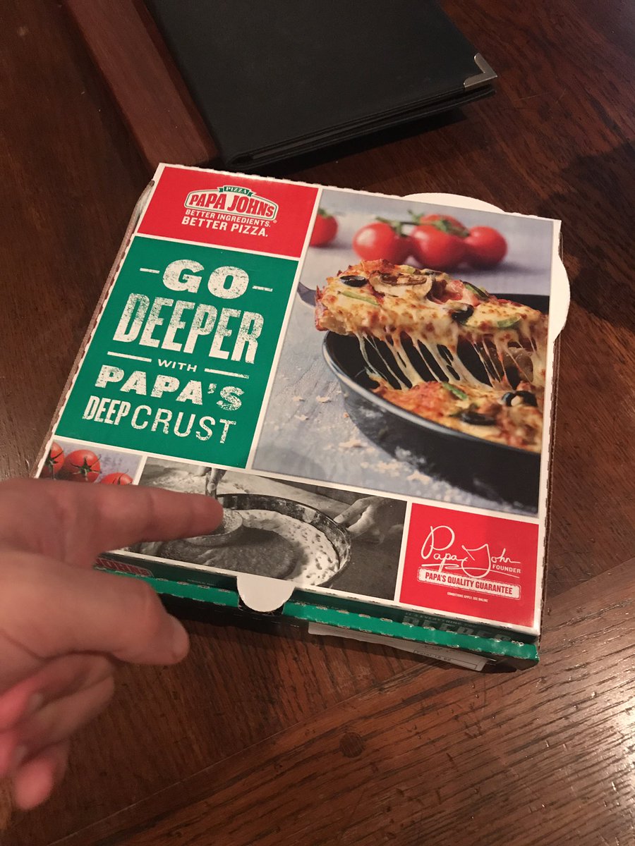 hl_36's tweet photo. Gutted to have missed the @PapaJohnsUK event but catching up on the stream while smashing my own #DeepCrust pizza in 🍕 https://t.co/COlYC3EKr1