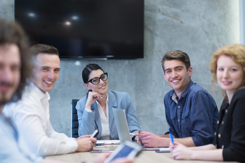 Forbes's tweet photo. 10 signs you're a promotable employee -- and 10 signs you're not https://t.co/Pr3No9OHkc https://t.co/skmBajyoY5