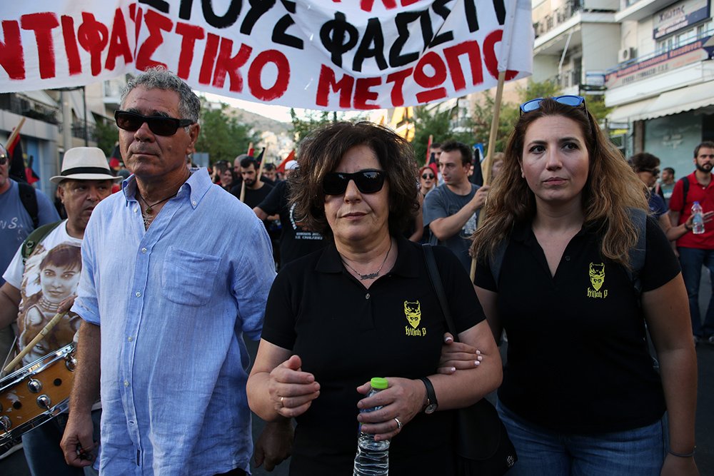 lolosmarios's tweet photo. #killahp: Αντιφασιστική διαδήλωση στις γειτονιές του Παύλου Φύσσα https://t.co/8S5AS5F41M