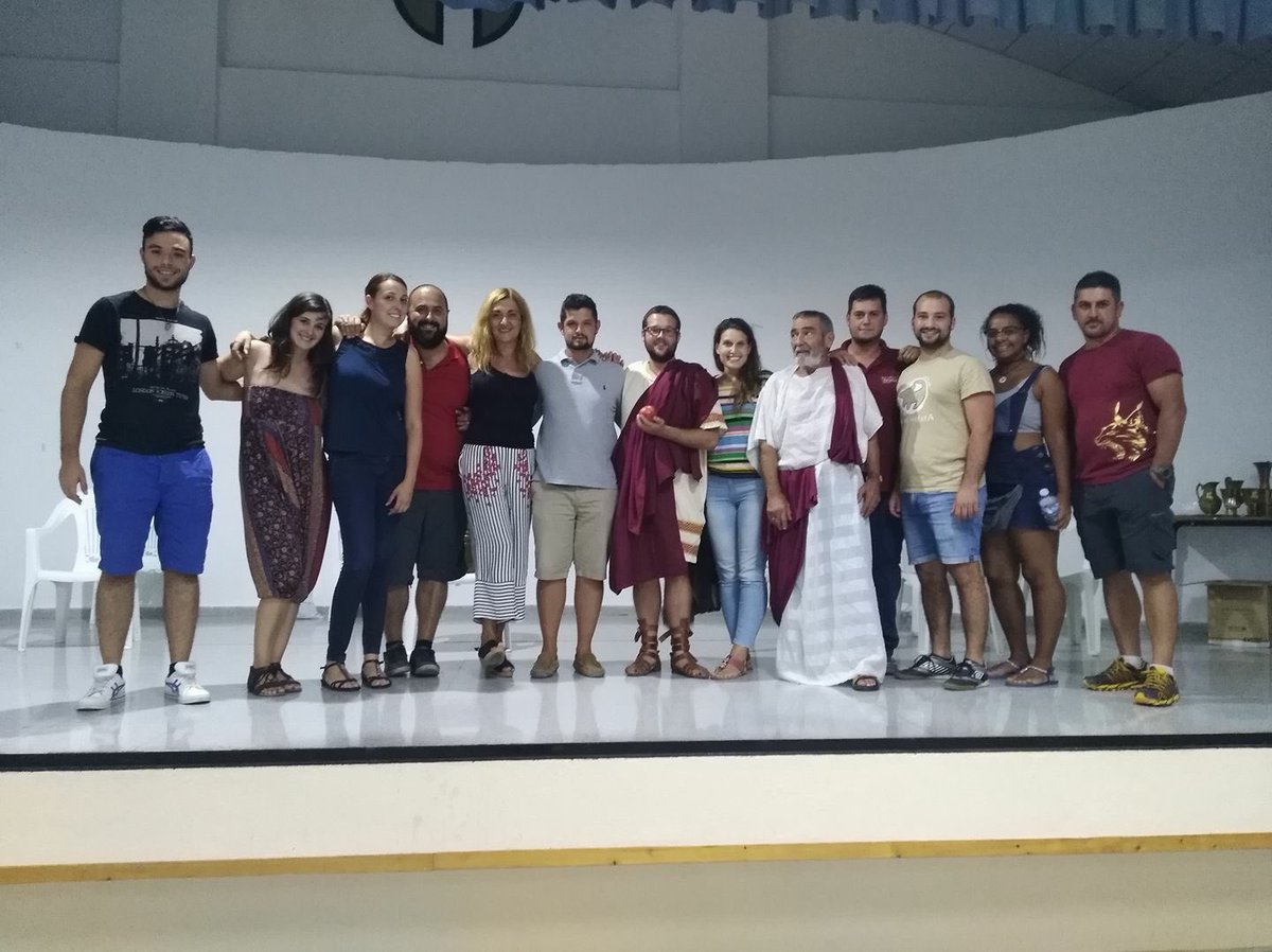 VigilesC's tweet photo. Todo preparado para el acto de los comicios centuriados!! No podéis faltar, nuestro general Aeneas lo hará de 10!! #vigiles2017 #CyR2017 https://t.co/Gv4F3UBxUW