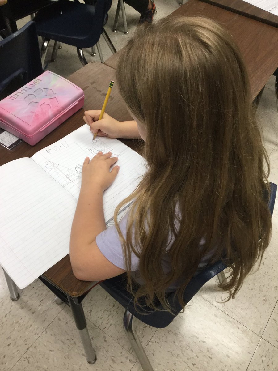 MalloryDiehl's tweet photo. 1st grade writers planning by adding details to their pictures! #nisdearlyliteracy #writersworkshop #writeeverday #writingprocess https://t.co/BTFaZmAuW1