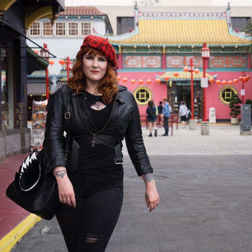 polishedraven's tweet photo. Sundays in Chinatown https://t.co/urh8Z38Ra2 https://t.co/SLzEpNaVYp