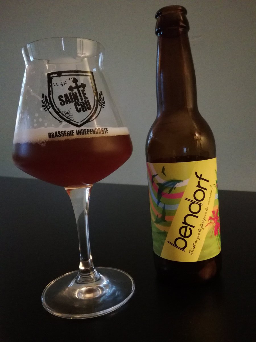 NEIPA, un style ? Celle-ci est elle assez trouble pour en être une ? Moi, je kif ! Fruitée et texture veloutée. <a href="/BieresBendorf/">Brasserie Bendorf</a> #beerporn