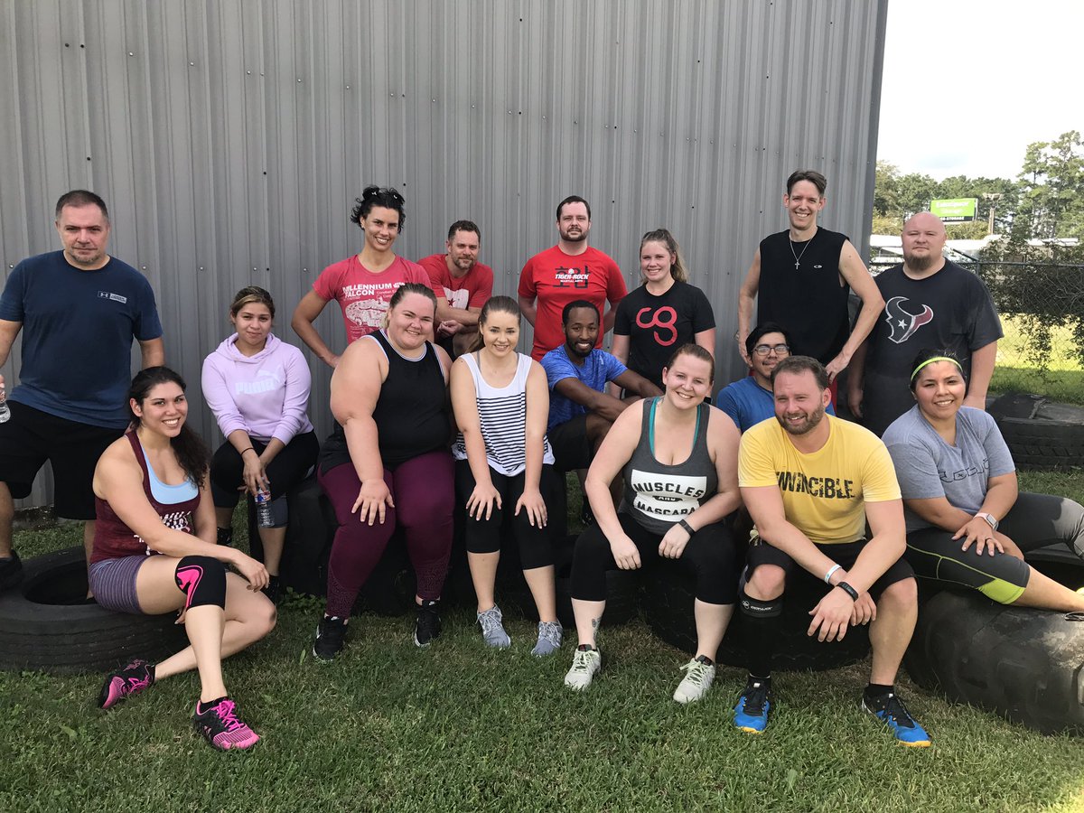 CrossFit1836's tweet photo. What a turn out at our Community WOD this weekend! Thanks for getting your day started with us!🎉🔆💕🌟
#crossfit #kingwood #1836 #commwod https://t.co/u6Pqy3hNPa