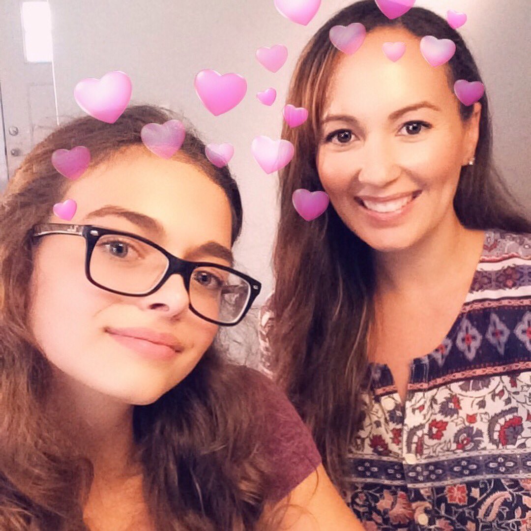 jasmindemain's tweet photo. On set shenanigans for feature film I am shooting #actingjobs #setlife #workingactor #featurefilm #onset #actress #LosAngeles #work #Acting https://t.co/Jlbng0jQdb