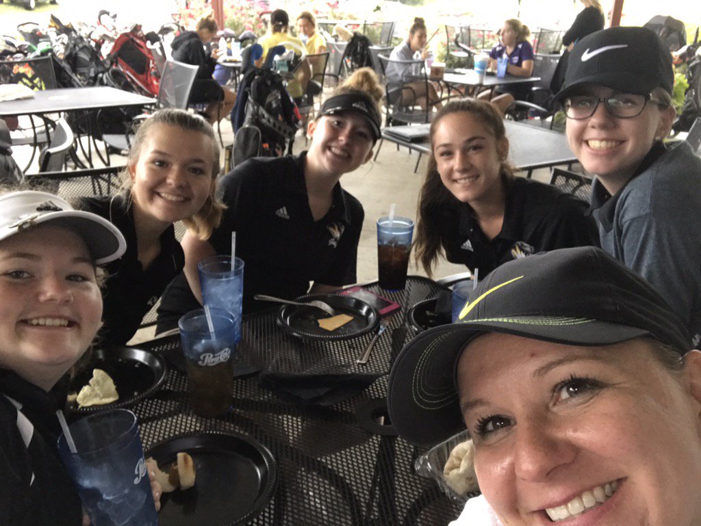 melissasclass's tweet photo. #raindelay in Warrensburg for the conference tournament. https://t.co/lvr07TvWQp
