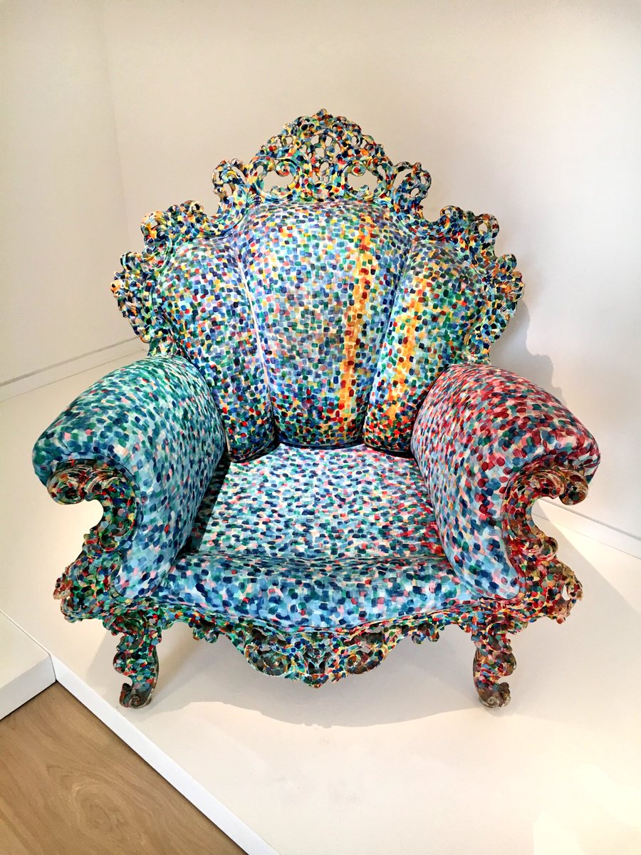 MichelleSwann89's tweet photo. Gio Ponti & Alessandro Mendini out in force at #phillipsdesign sale this 20 Sept #LondonDesignFestival #MayfairDesignDistrict https://t.co/hwc81KGROG