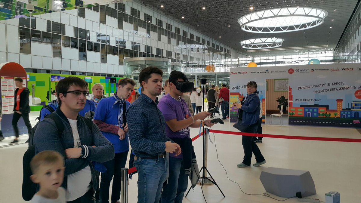 VISUALIZ_TECH's tweet photo. This weekend visualiz had a stand at the Together Brighter Expo in Moscow. #VR https://t.co/mysnUbkRBC