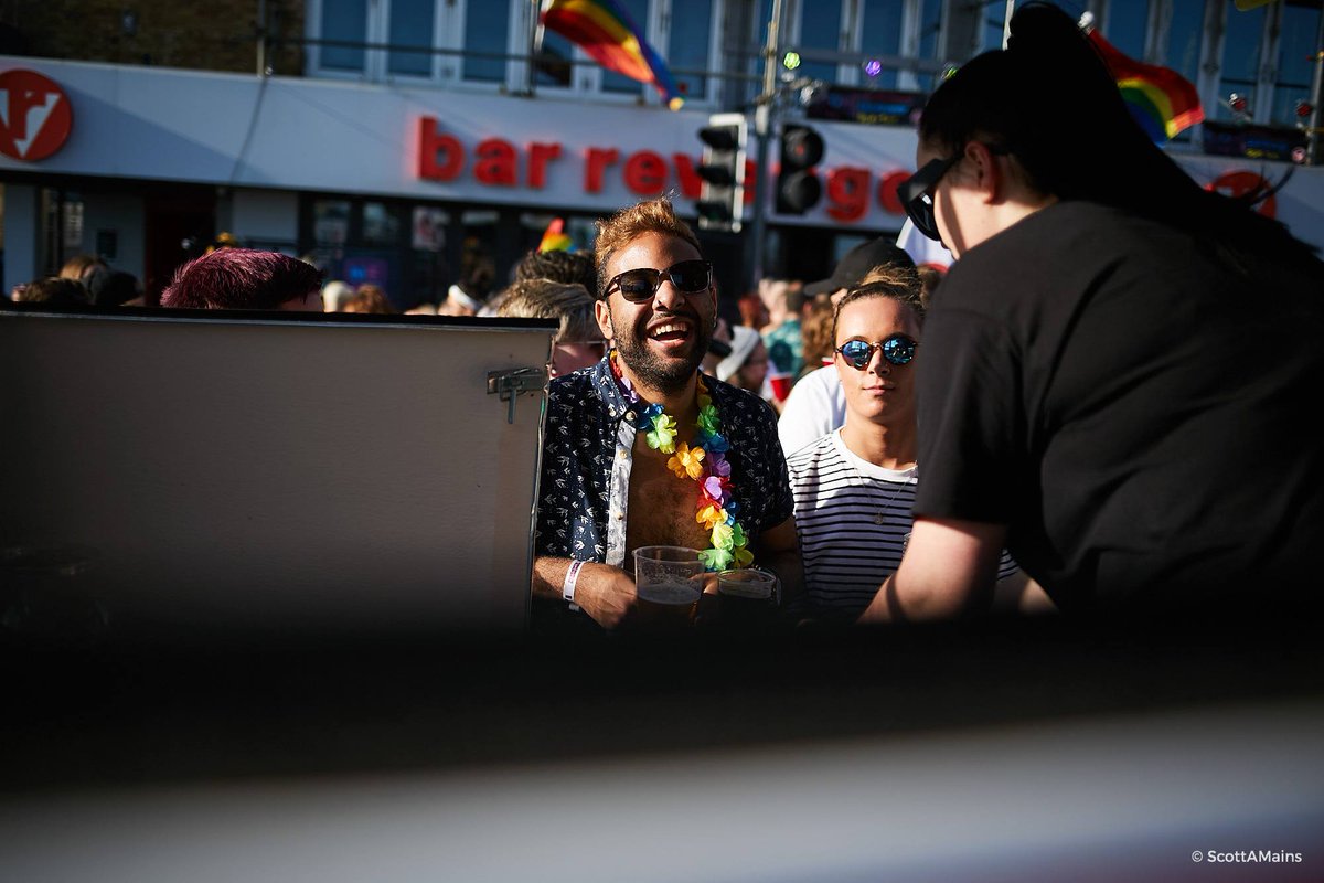 thediscobug's tweet photo. @RevengeBrighton hit pride with a bang! Did you catch our #bugbar at the street party?
#pride #party #cocktails #brighton https://t.co/Jju13lDdXa