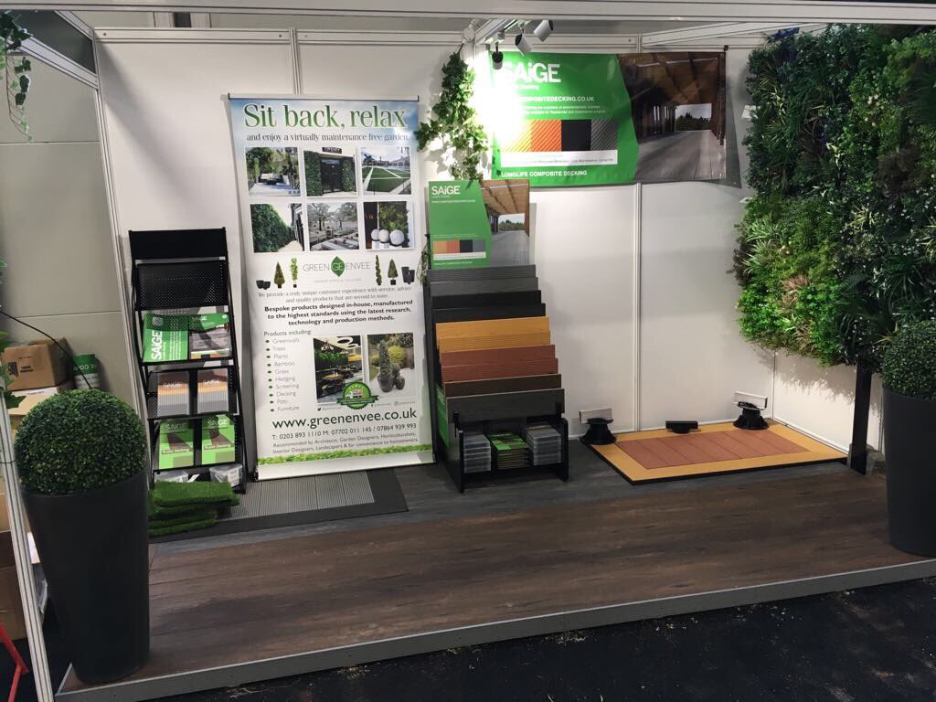 saigeharriet's tweet photo. #landscape2017 all set and ready to go tomorrow!! @SaigeDecking launching our brand new #rusticdecking range #composite #landscapers https://t.co/gLMwq4wKFY
