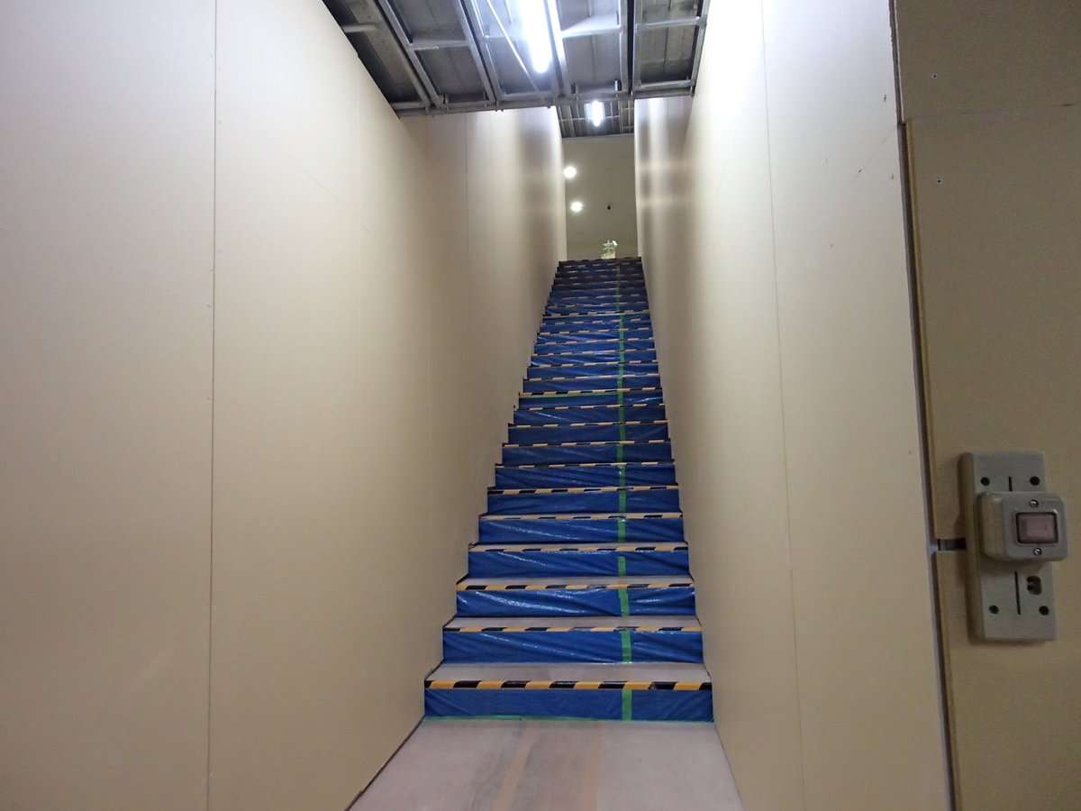 東京医科歯科大学図書館 בטוויטר 図書館ゲート付近 4階への階段回りの工事準備作業が終わりました 4階box席 情報検索室は通常通りご利用いただけます ただし 階段が狭くなっておりますのでご注意ください 東京医科歯科大学図書館 בטוויטר 図書館ゲート付近 4階への階段回りの工事準備作業が終わりました 4階box席 情報検索室は通常通りご利用いただけます ただし 階段が狭くなっておりますのでご注意ください