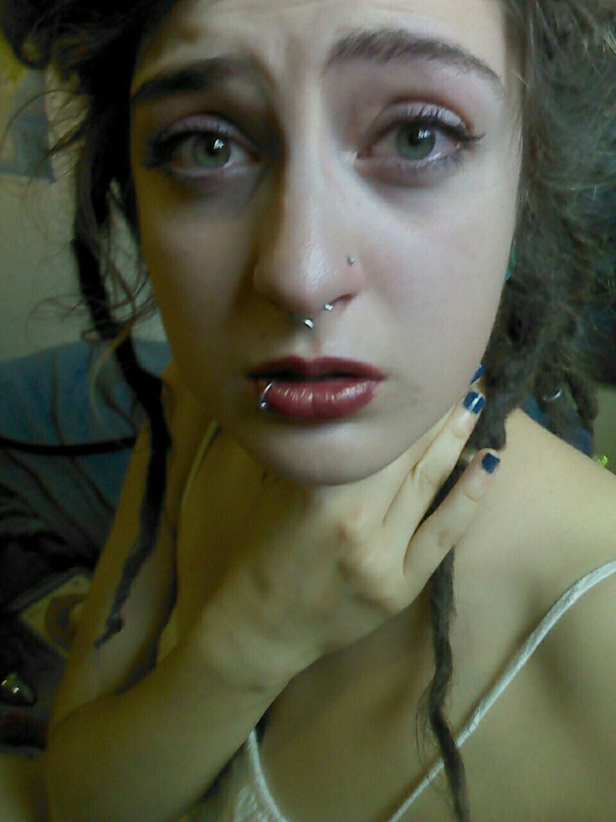MysMoonPrincess tweet picture
