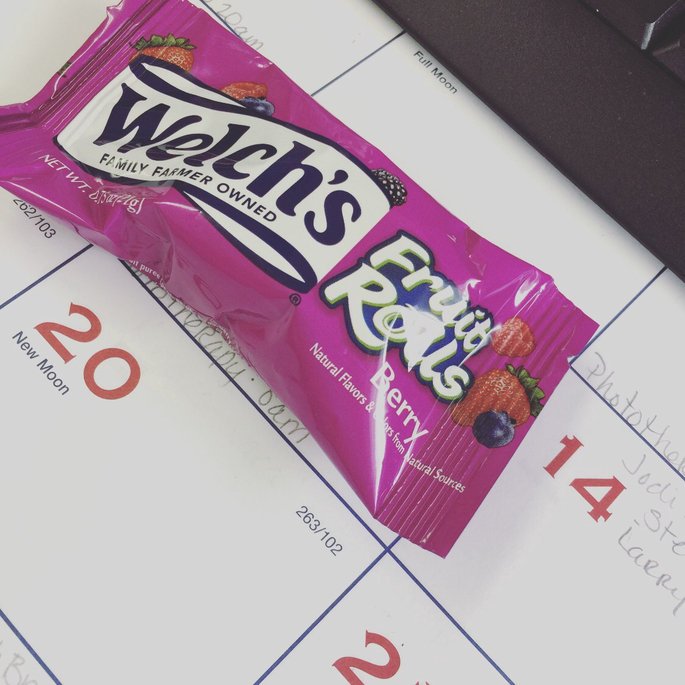 KendraRussell74's tweet photo. Work snack! Great mid day treat! #FruitIsFirst #UnrollTheFun #Complimentary #Contest @Influenster @WelchsFruitSnck https://t.co/ejVwUUccxl