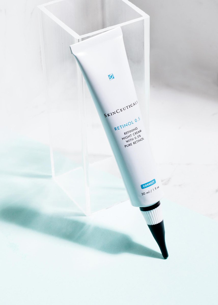 Hovedsagelig Ung dame ukrudtsplante SkinCeuticals on Twitter: "Retinol 0.5 is a highly concentrated refining  night cream to help diminish the appearance of fine lines and wrinkles  https://t.co/RPzjsf2CIz https://t.co/8ZokP4h3zB" / Twitter