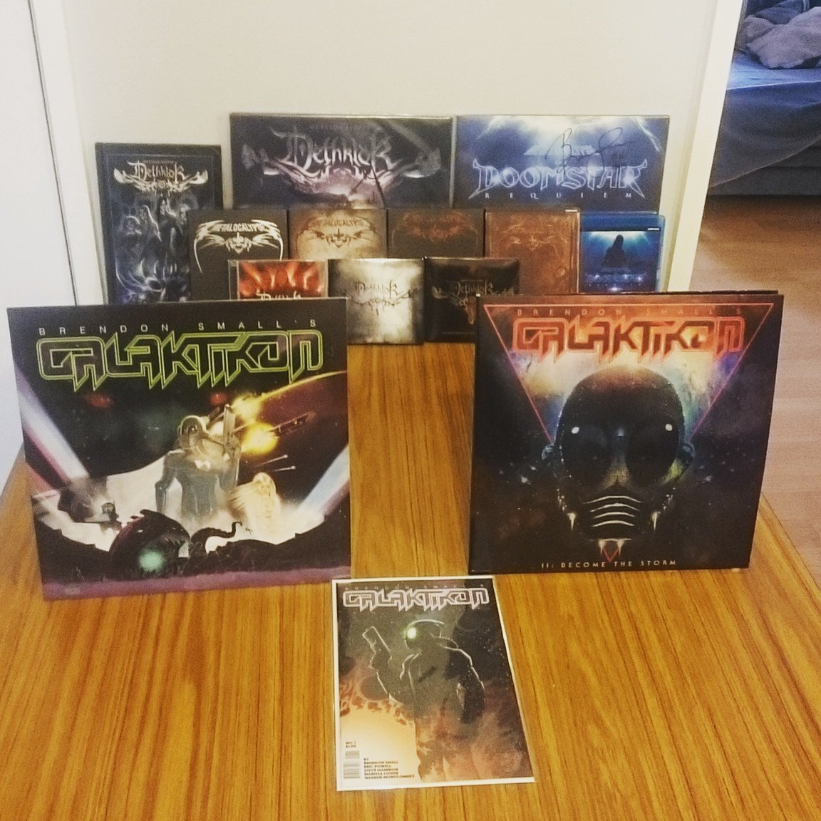 JJSwaq's tweet photo. @bsGALAKTIKON I got it. #galaktikon #galaktikonII #lifeafterdeth https://t.co/kPDQGuDxf8