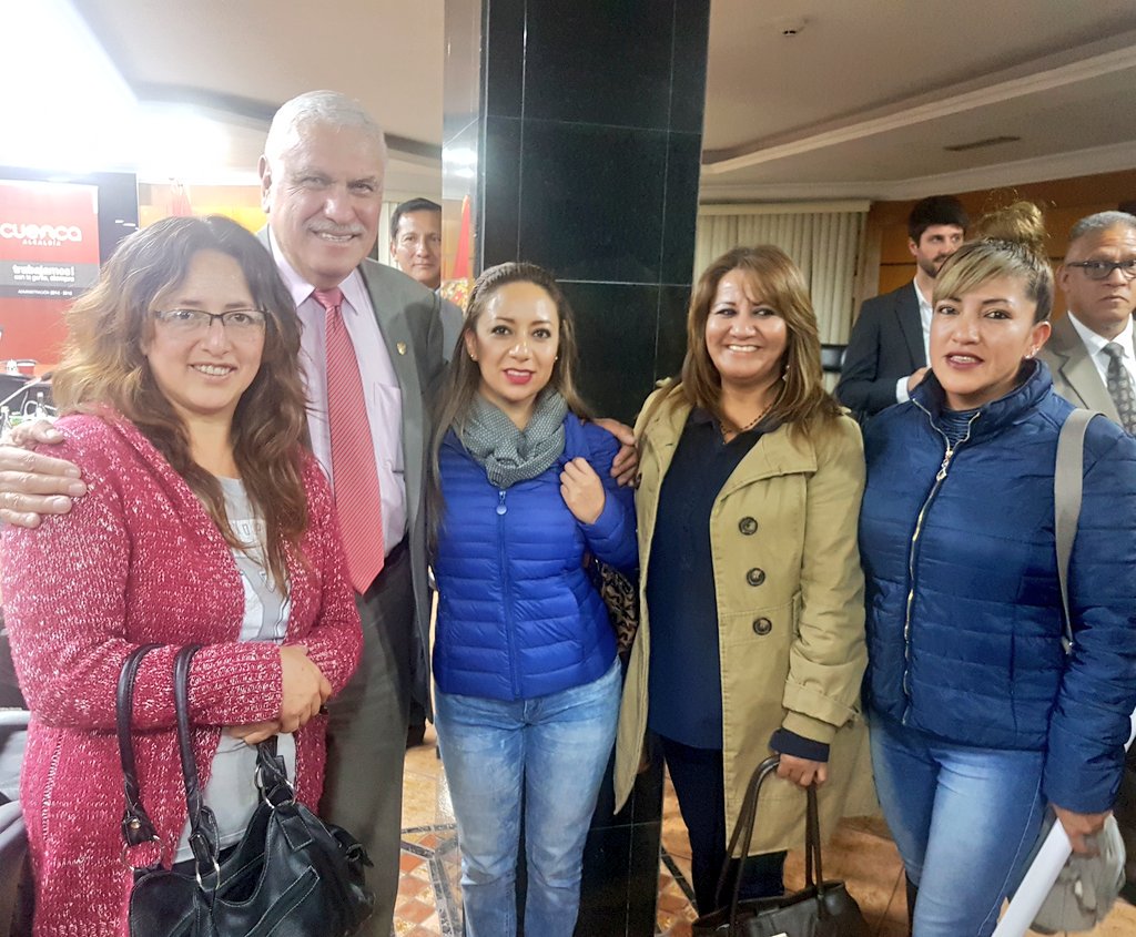 Los cuencanos nos merecemos una Ciudad linda, ordenada y con un <a href="/Tranvia_Cuenca/">Tranvía Cuenca</a> en funcionamiento. 
¡Ese es mi verdadero compromiso!