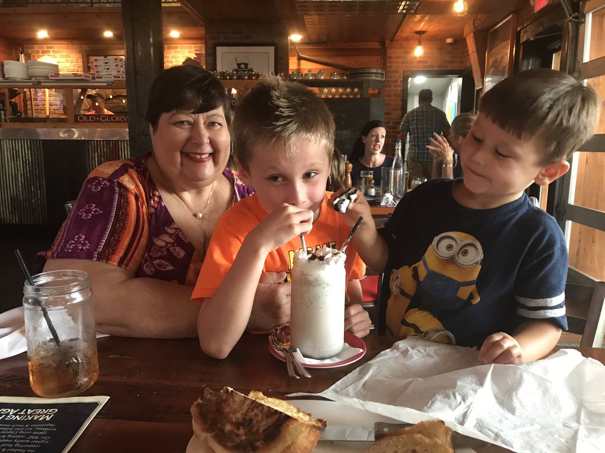 We really enjoyed our night out at Old Glory to support the PTO. It was nice to see some of my students too!