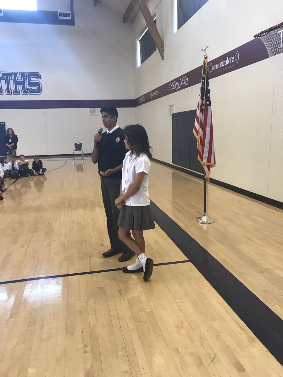 JenniferFurnish's tweet photo. Club announcements at flag... debate, science club, yearbook, Blackcow, recycling, Rotary, coding, and more! Join today! #WAExcels https://t.co/InPH1DDird