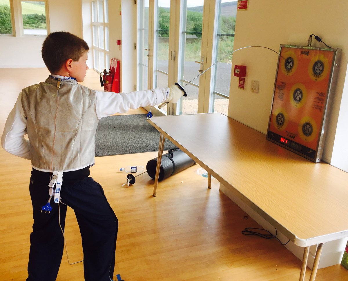ActiFence's tweet photo. @ASAberdeenshire #FREE have a go at #fencing @MearnsAcademy Tuesday 19th 6:30-8:00 pm P4-S2 #Aberdeenshire #Laurncekirk https://t.co/KijXiy3Gcw