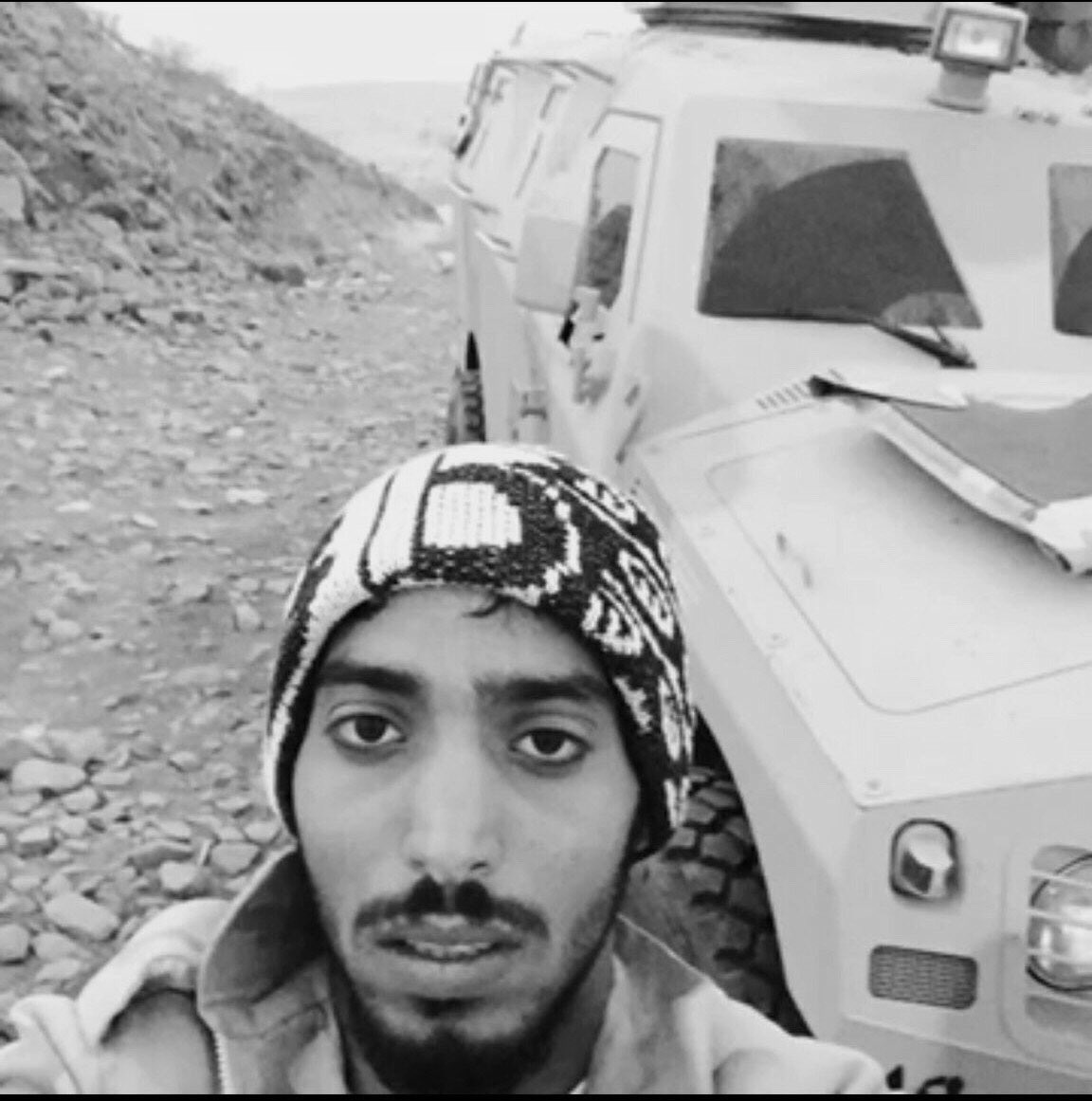 رحم الله ابن الوطن فيحان بن مهل البقمي
  وأسكنه فسيح جناته ، 
وحفظ الله وطننا وأمننا وجنودنا يارب العالمين.
.
.
#استشهاد_فيحان_مهل_البقمي