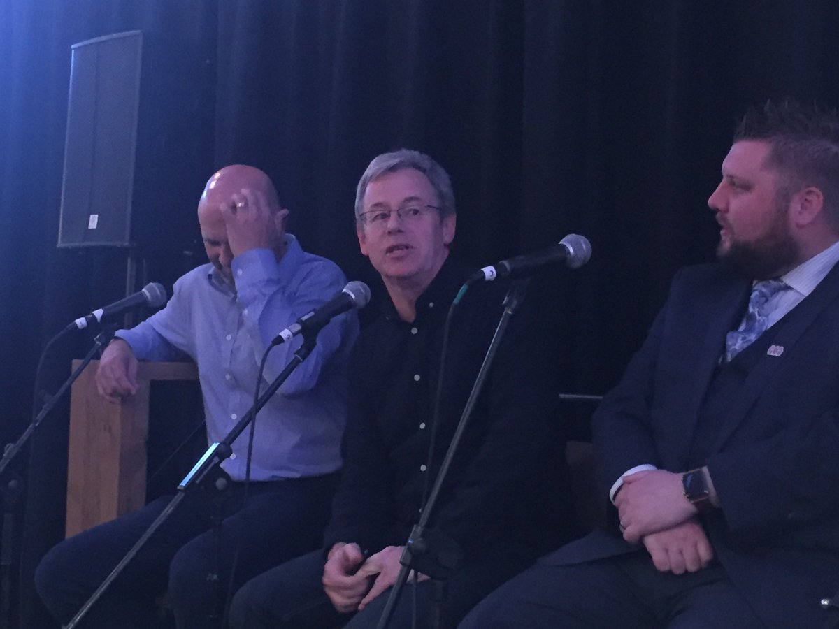 TheTwoPointOne's tweet photo. 💬 "I'm convinced the future is an iTunes/Netflix model to stream games online. And I'm a typical football fan." @HonestManAlly #TTPOLive https://t.co/D1Qj4fqgrq