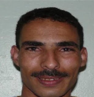 Sahara_1951's tweet photo. Mohamed Tahlil, preso político saharaui #Gdeim Izik trasladado nuevamente de prisión —… https://t.co/Pgwpll2Kw0 https://t.co/Y8wAWvlFw7