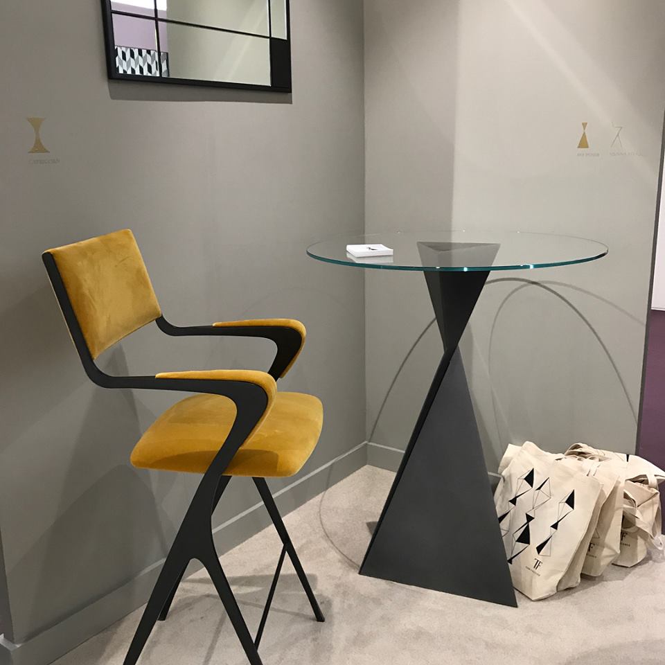 DeringHall's tweet photo. It was a full (and fabulous) day at @Decorex_Intl. See some of our favorite brands exhibiting &amp; visit us tomorrow at booth H42! #decorex2017 https://t.co/n2FnATIMnk