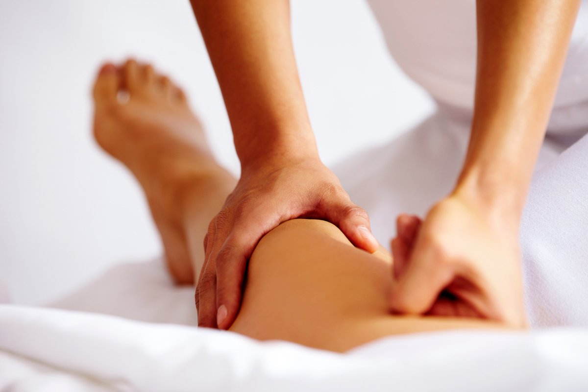 ElementsKenCary's tweet photo. Come in for a session today and explore the Elements promise of a truly therapeutic experience. https://t.co/tqtAe5Cf1r https://t.co/KM2X4YHme7