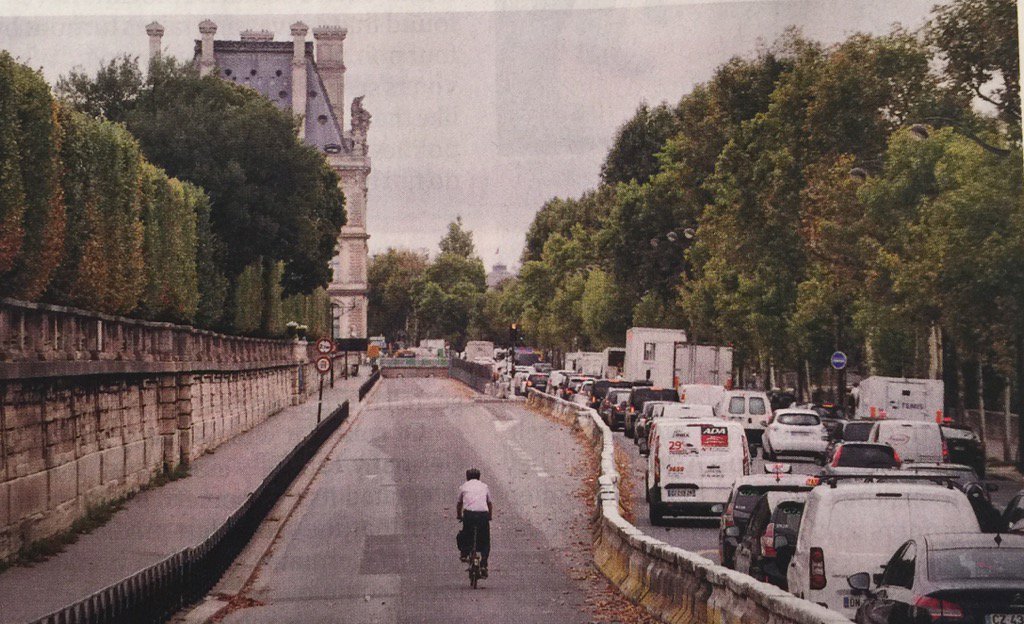xjfontanet's tweet photo. Vu dans le "The Economist" de cette semaine .... sans commentaire.... https://t.co/2IhYujbllR