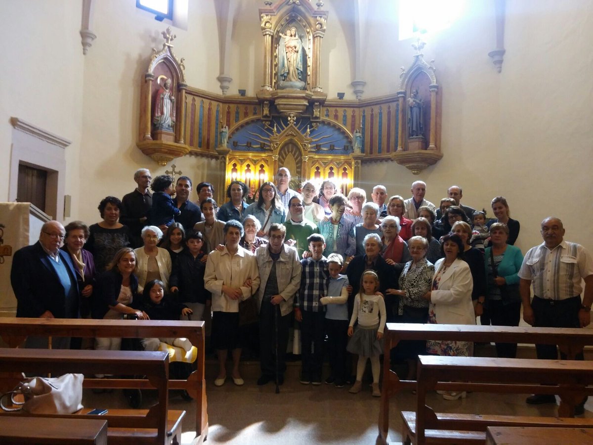 Damaso_Perico's tweet photo. #Cabaces, parroquia entrañable y pueblo acogedor. Os llevo dentro. Gracias.
https://t.co/InoLRj43zq
#DespedidaMnDamaso #Montsant #Priorat https://t.co/b8vBHxf7oe