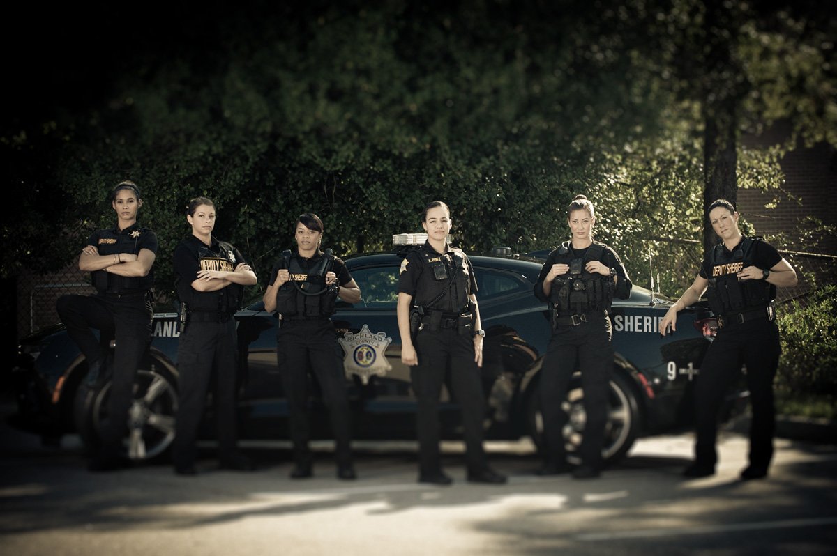 RCSD's tweet image. Challenge accepted! #HotCopsChallenge with the #WomenOfRichlandCounty #HotCops #Girlpower 💙👮🏽♀️💪🏼#RT #notblurry #share #like