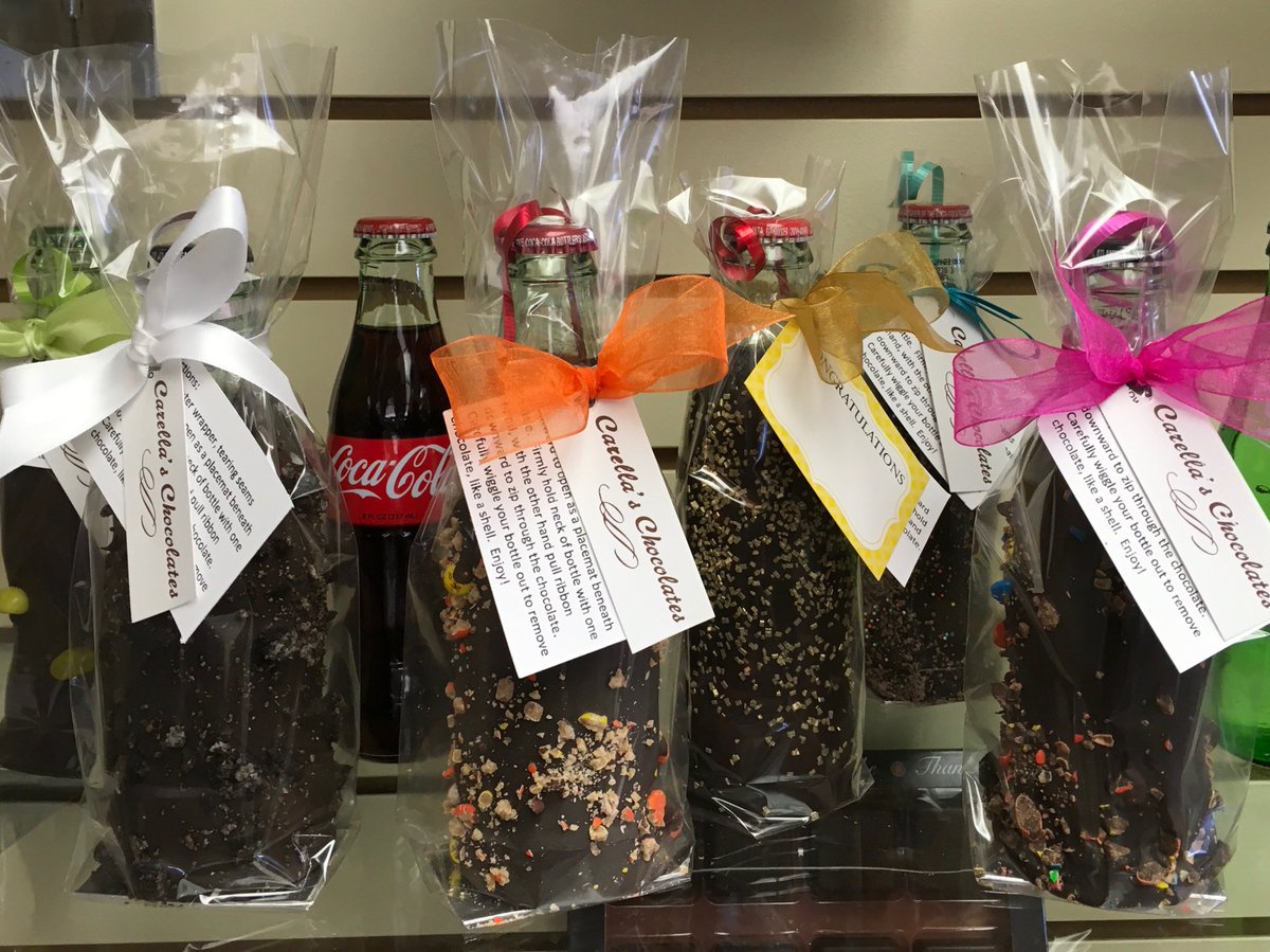 CCGChocolates's tweet image. Custom chocolate bars made here in Hamilton, NJ.  Hand dipped chocolate covered glass bottles, any beverage by us, Carella's Chocolates.