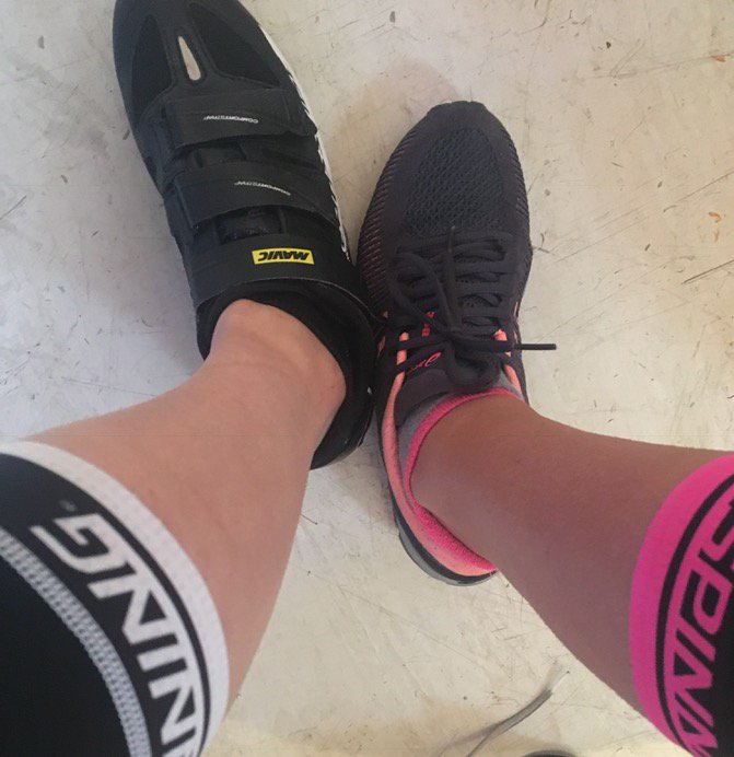 catbookerfit's tweet photo. Dashing kit we were sporting in Spinning® tonight. #spinfitkit #cbffit #spinningoriginals https://t.co/k8rqrKQaEa