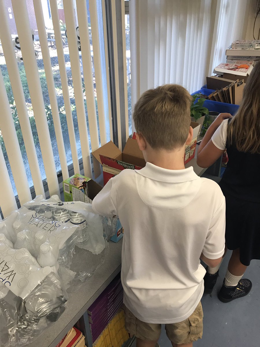 Talking w/ Ss about how 2 uplift our fellow Floridians. We made bags w/ cards of encouragement, water, &amp; snacks 2 be donated!#HCPSTeach