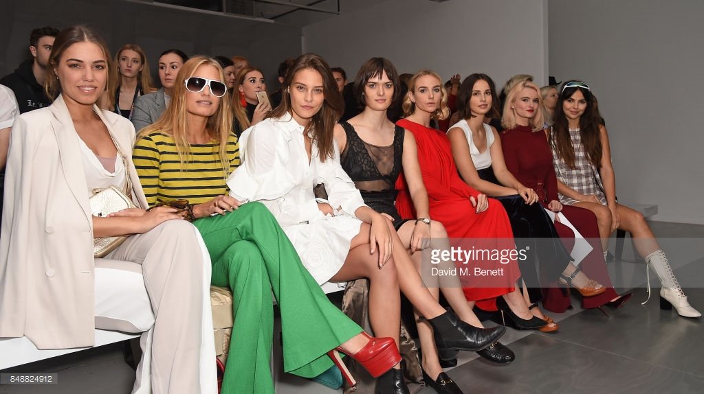 HeidaReedSP's tweet photo. 📷 | Heida Reed attends the Antonio Berardi show during London Fashion Week September 2017 (#1) https://t.co/9SCQH4TeHu