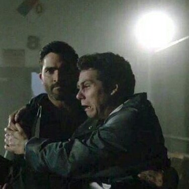 herreramicaela_'s tweet image. Yo cuando termino una serie.