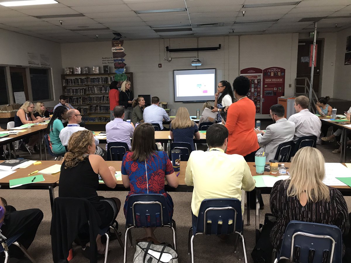 AACPS aspiring leaders gather for Introduction to Leadership in AACPS #what'syourwhy?