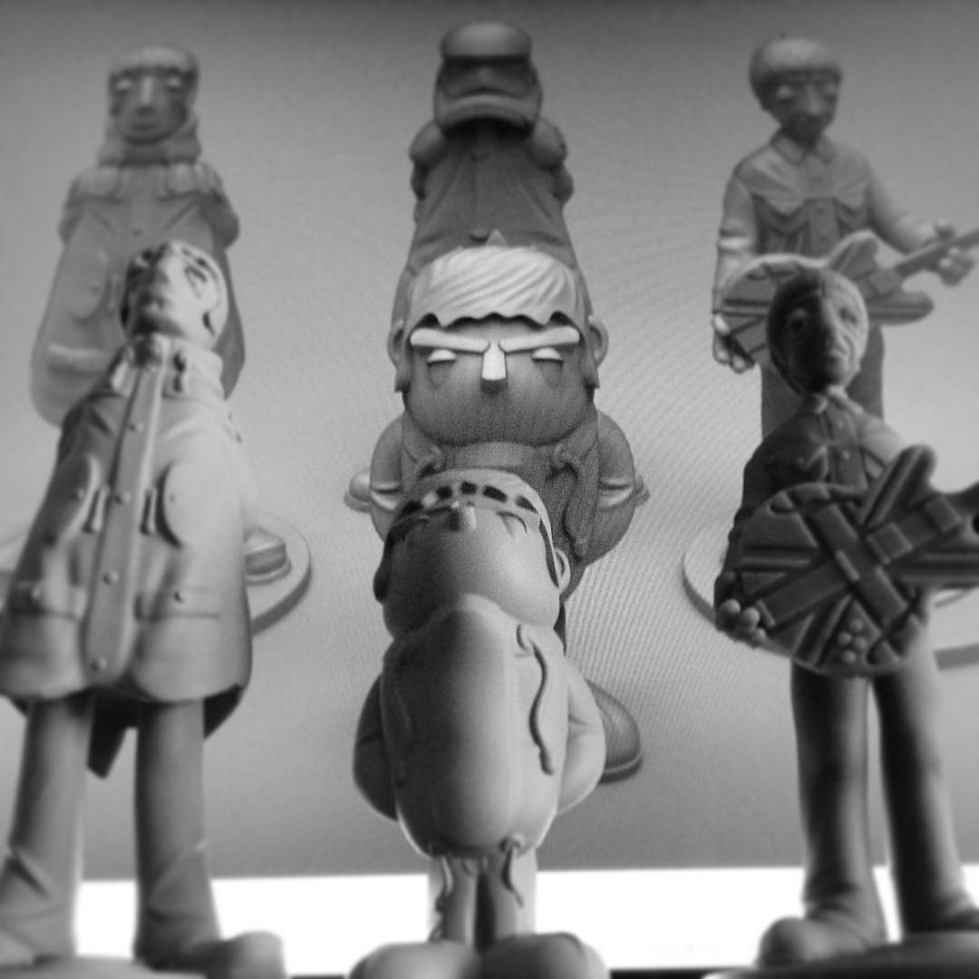 Monkeesblood's tweet photo. From #3D rendered concept to #3DPrinted #Toys ✊😋🇬🇧 #MiniMod #LGv1 #NGv1 #ModTrooper #StarRoars #NYC #ArtToys #ArtToy #DesignerToys #Toy https://t.co/KftIJLM38s