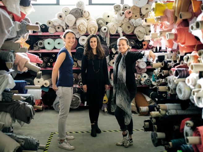 Nell’atelier di Anna  il riscatto delle donne  «Buone notizie» in edicola csera.it/0c443dbaqH