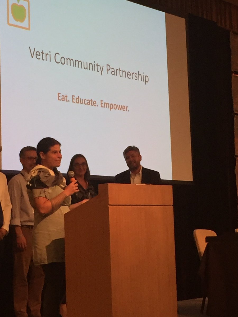 Tech_Impact's tweet photo. #Techforward17 #TechnologyInnovationAwards winner - @vetricommunity - helping #kids connect healthy eating and healthy living https://t.co/zZrIjcwgZA