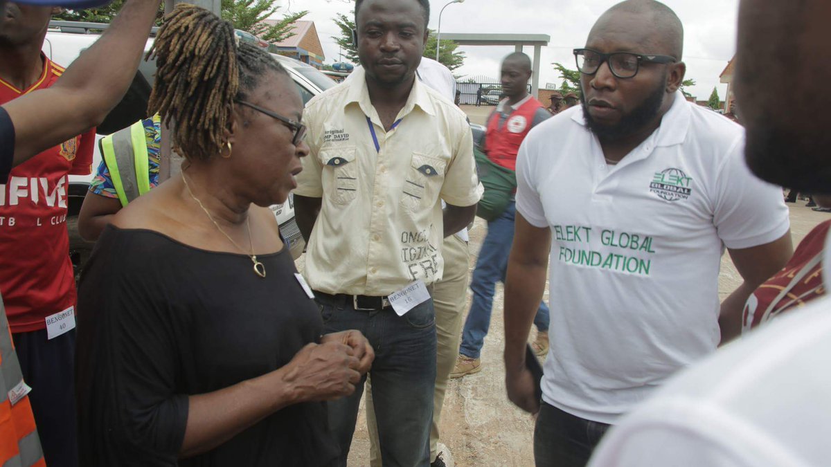 theelektglobalF's tweet photo. ELEKT Global Foundation team visits Makurdi IDP Camp with relief items https://t.co/VOX7mUOXwm