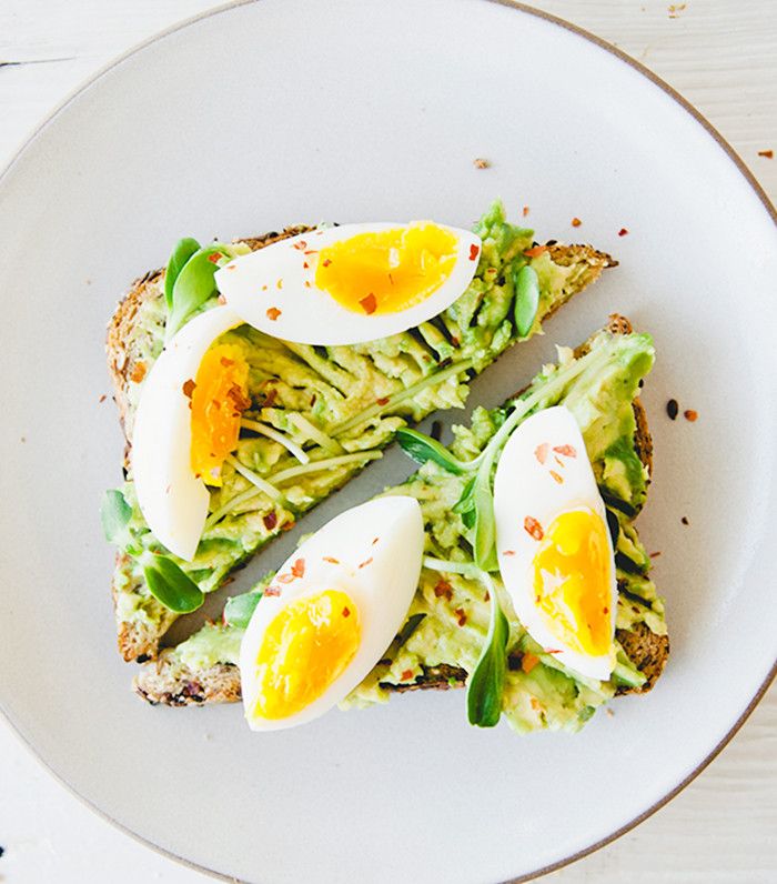AlexxandraWorld's tweet photo. Late Night Snack #Foodpics #Foodie #Foodoftheday #SnackOfTheDay #Diet #MidNightSnack #Cravings #NoExcuses #ItsALifeStyle #Healthyish https://t.co/F0NB7jz3TE